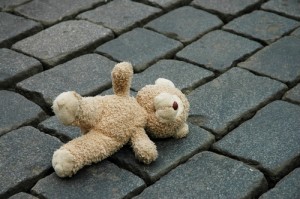teddy-bear-pavement